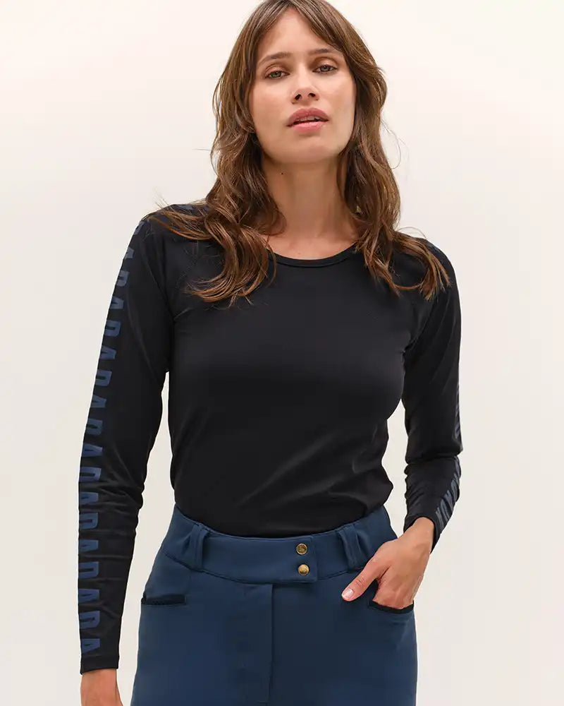 Izzy - Long Sleeve