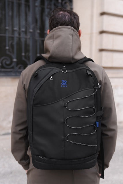 Mumbai - Grooming Backpack
