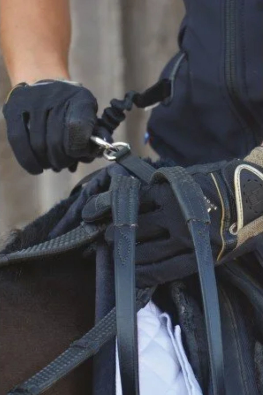 Saddle Attachment for Air Vest